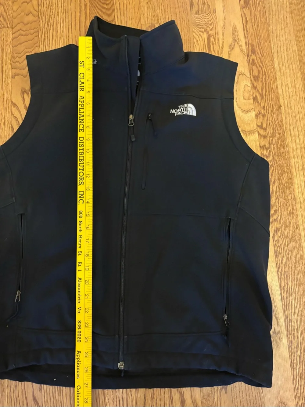 The North Face Men’s Large Polyester Black Vest Full Zip Outdoors Fall